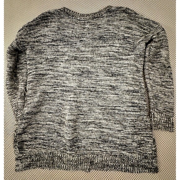 Express Womens Fringe Sweater Gray Tunic Size S Marled Chunky Knit Black White - Picture 16 of 16
